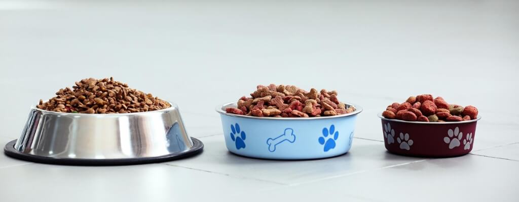 Как организовать место для кормления кошки и собаки (17).jpg